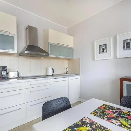 Urbannest Szafarnia 7 20 * גדנסק